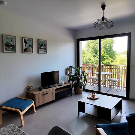 Location De Vacances A Andernos - Appartement 2 Chambres Dans Residence Neuve Luaran gambar